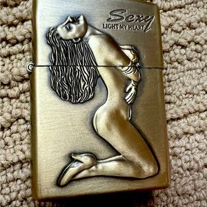 Vintage lighter Maiden